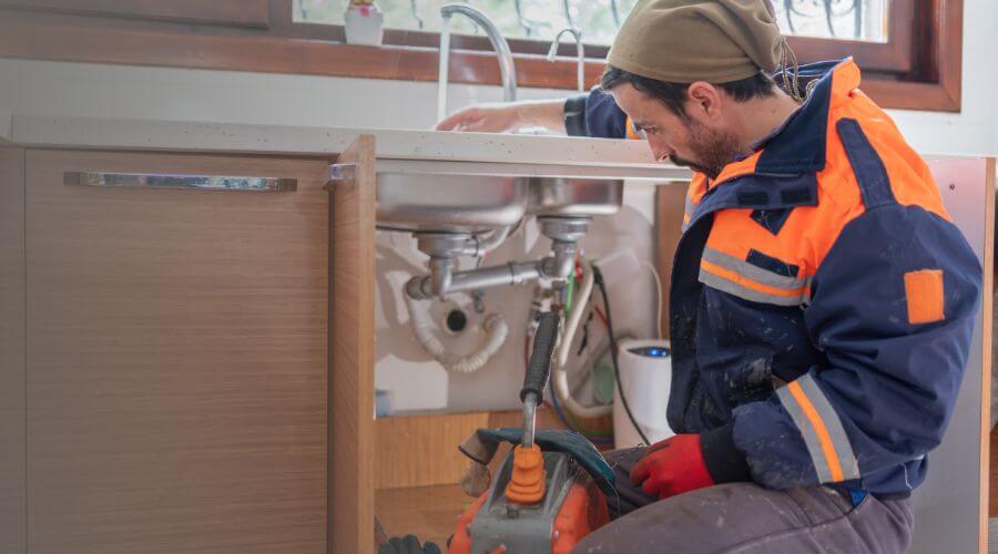 Expert burst pipe repair services in Lakeview, AR